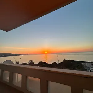 perla-marina-sea-view-apartament.sicilyhotelsitaly.net/